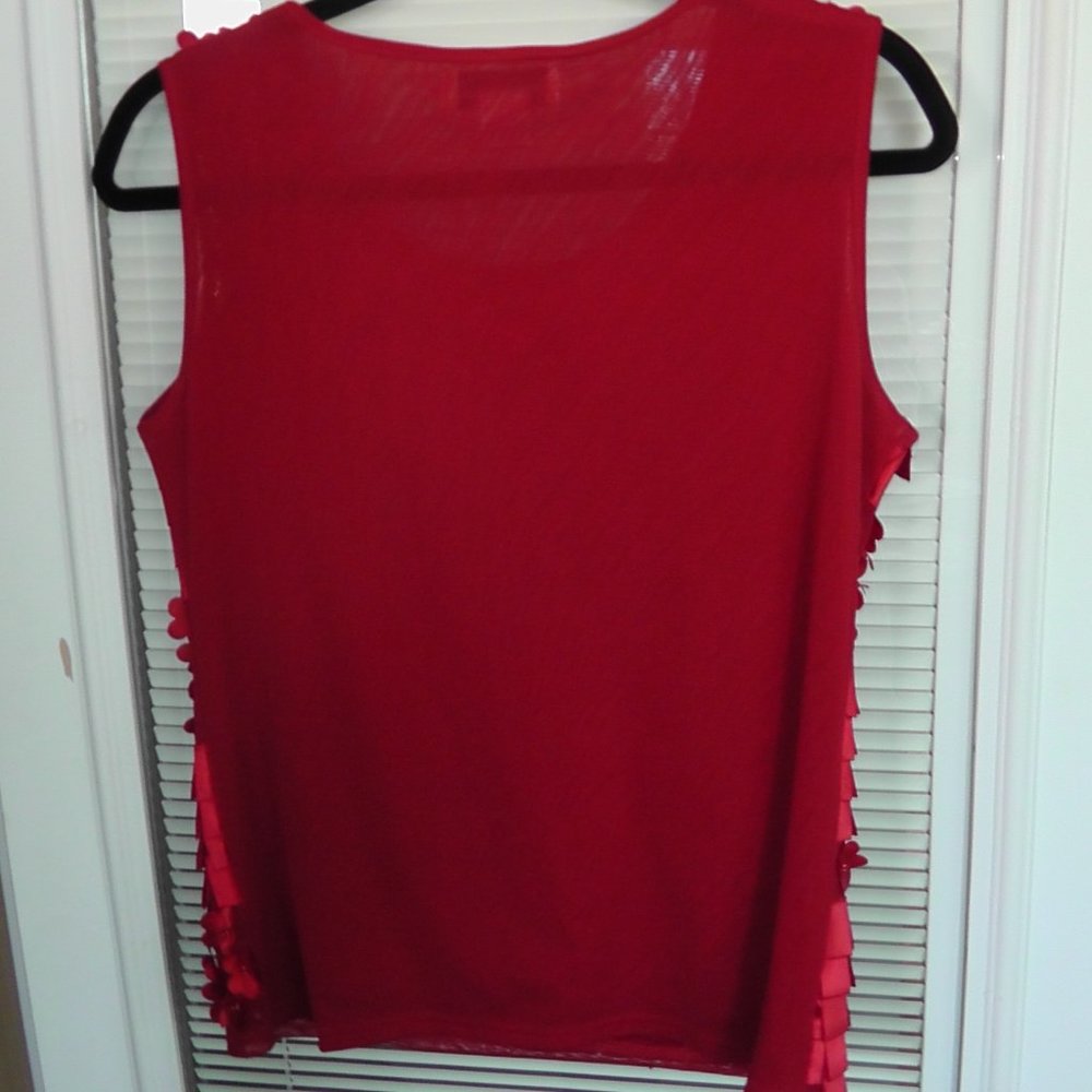 blouse - Picture 2 of 2
